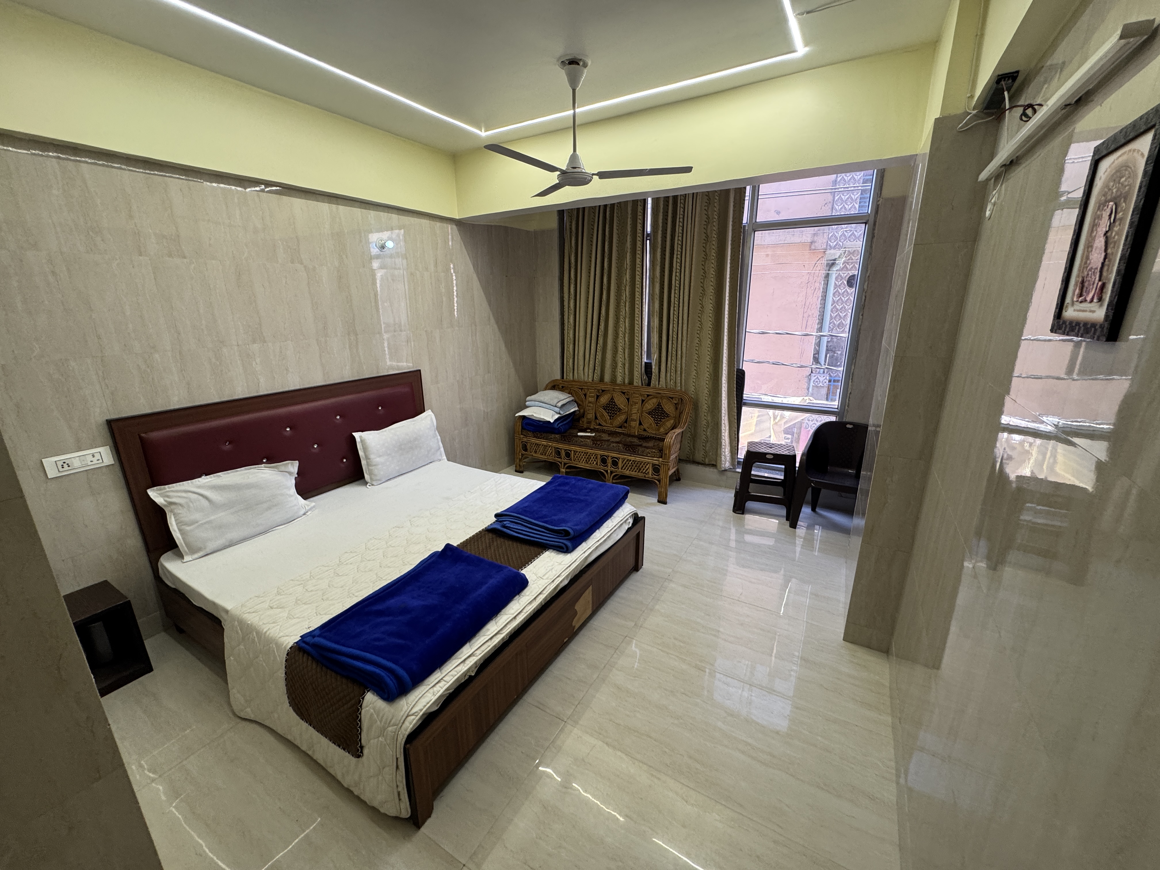 Twin sharing room